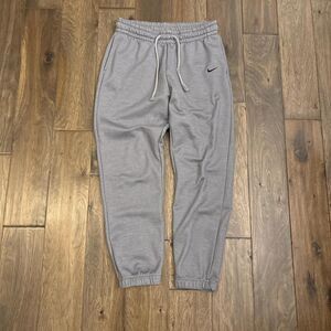Nike Men's Grey Joggers-tracksuits